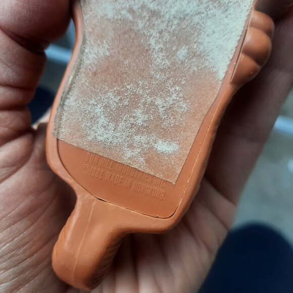 2 Vintage Mantle Stocking Holders Dog Cat Pets 1982 Hong Kong Plastic Sun Hill - Picture 4 of 7